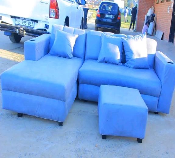 L-Couch