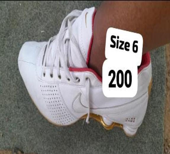 Shoes 