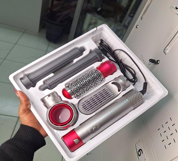 Hot  air styler
