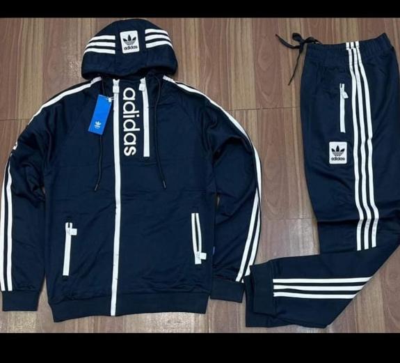 Tracksuits 