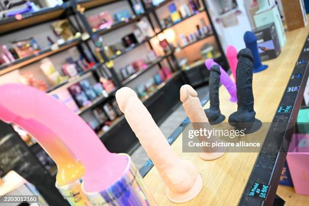 Store slide 2