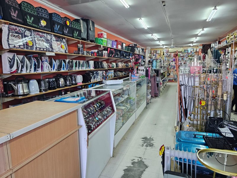 Store slide 2