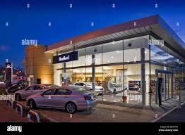 Store slide 3