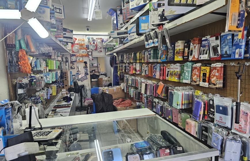 Store slide 2